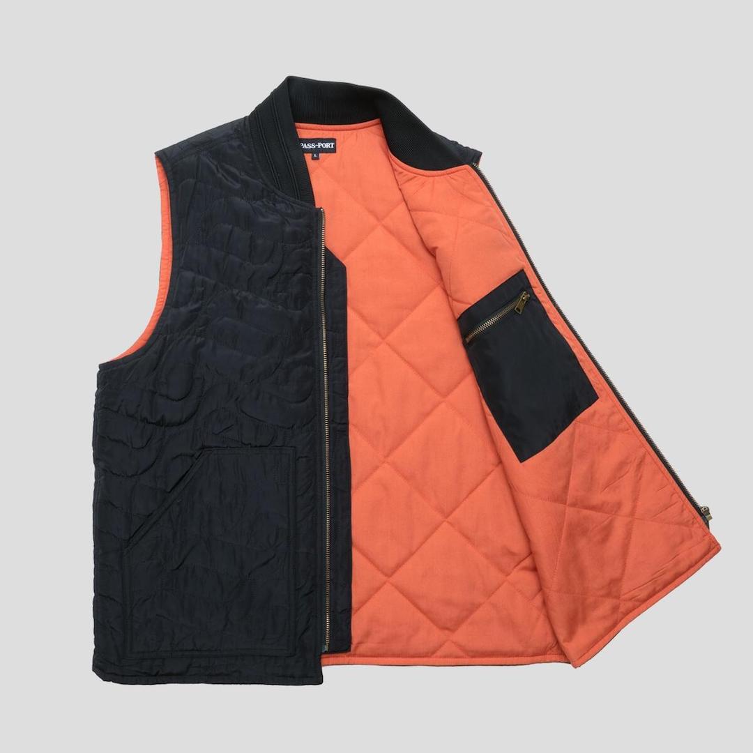 PassPort Tilde Puff Packers Vest Black