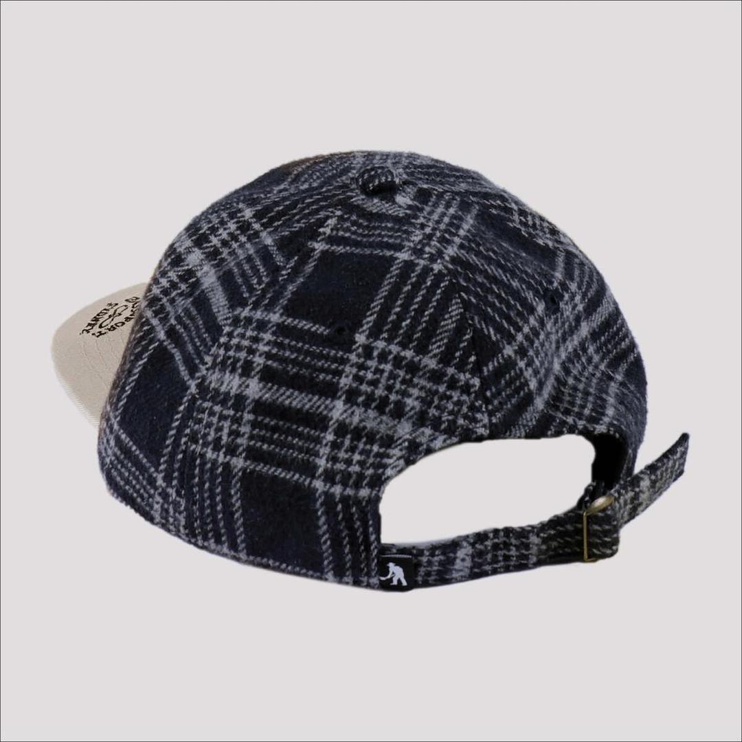 PassPort Moniker Cap Black + Off White