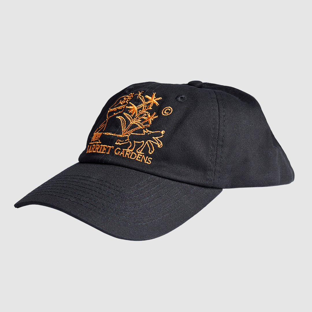 Larriet Gardens Cap Black