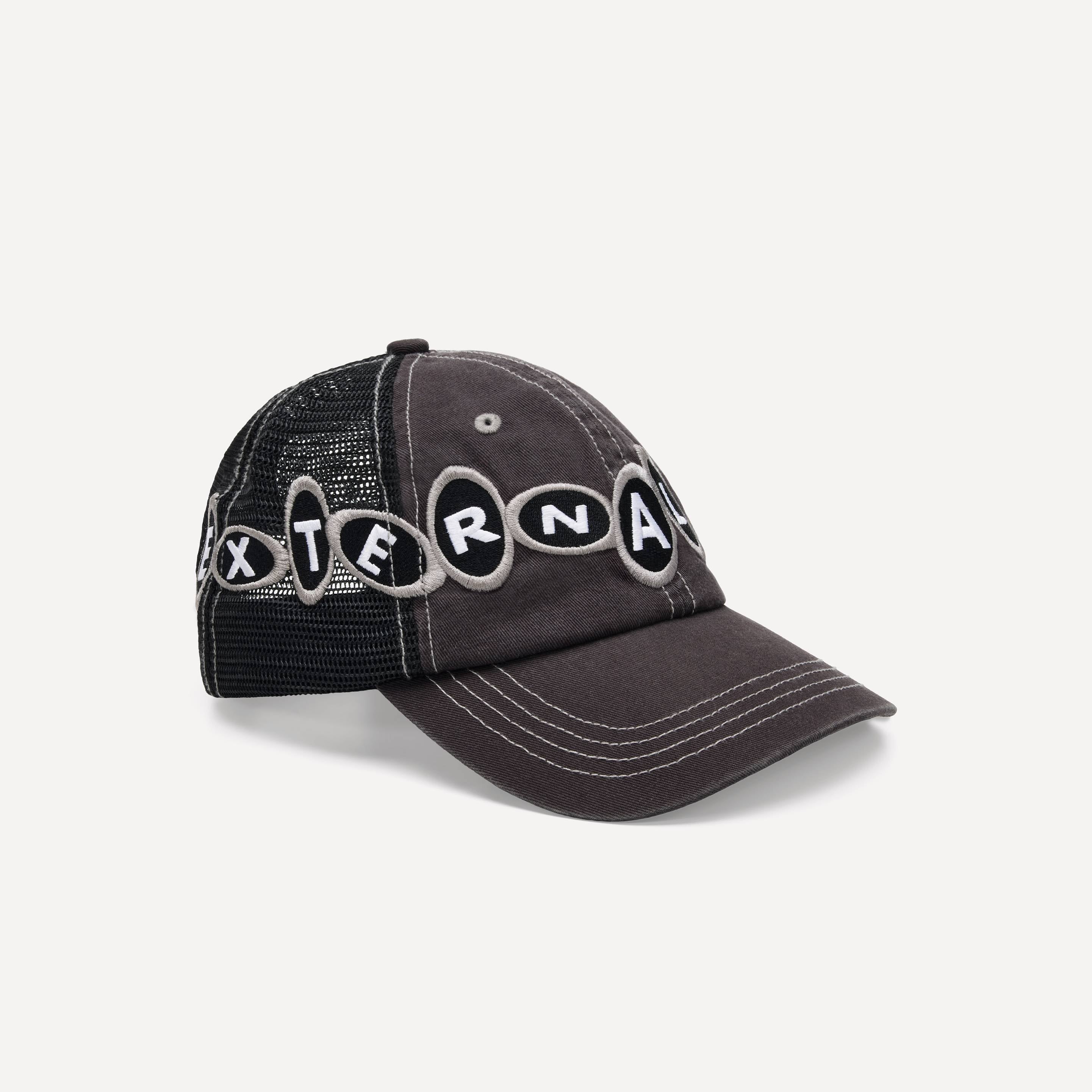 Epokhe Cave Trucker Black + Charcoal