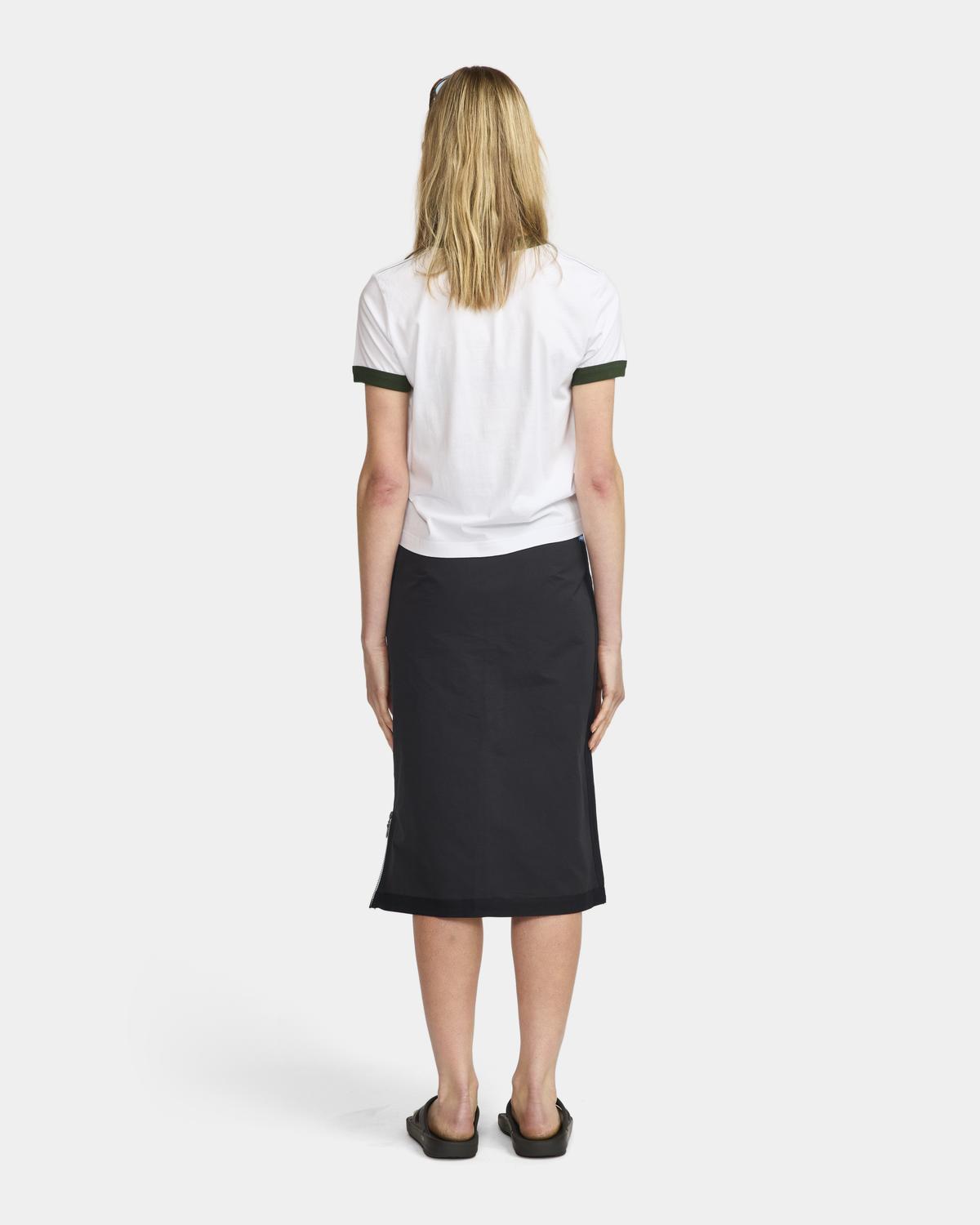 Larriet Women’s Lantra Skirt Navy