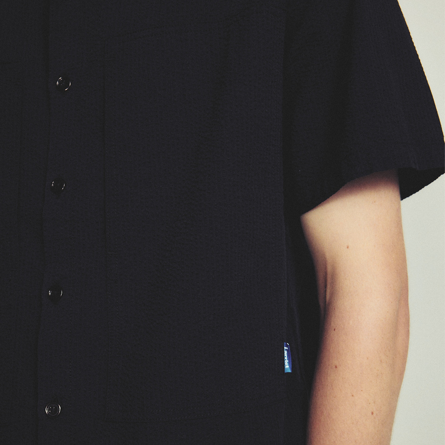 Larriet Cliff S/S Shirt Black Seer