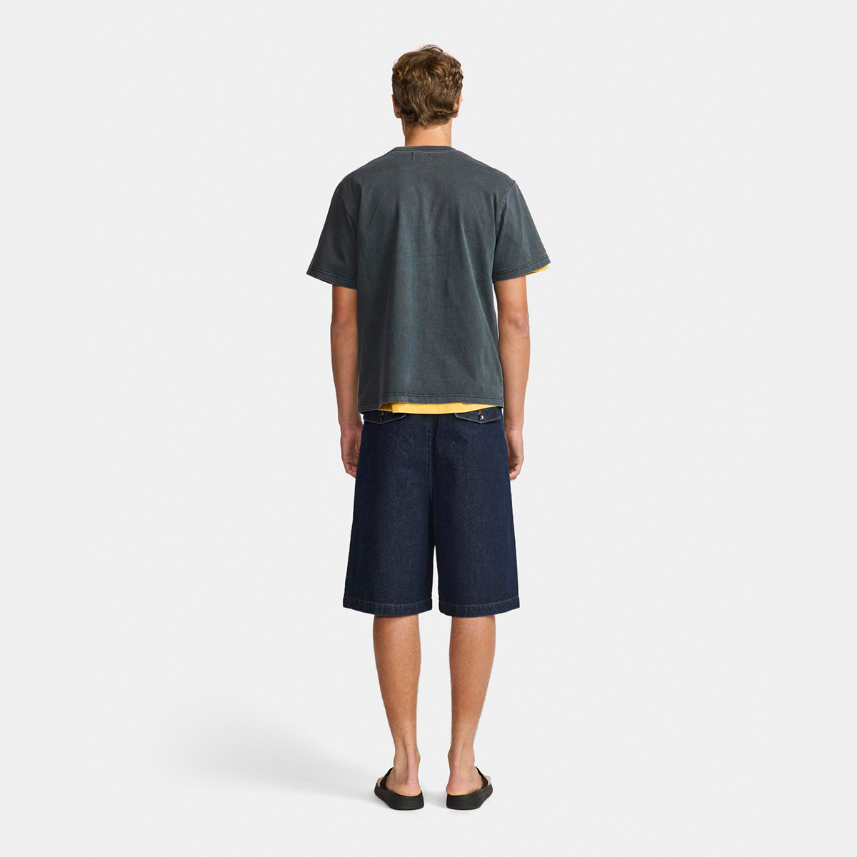 Larriet Fly Economy Tee Used Black