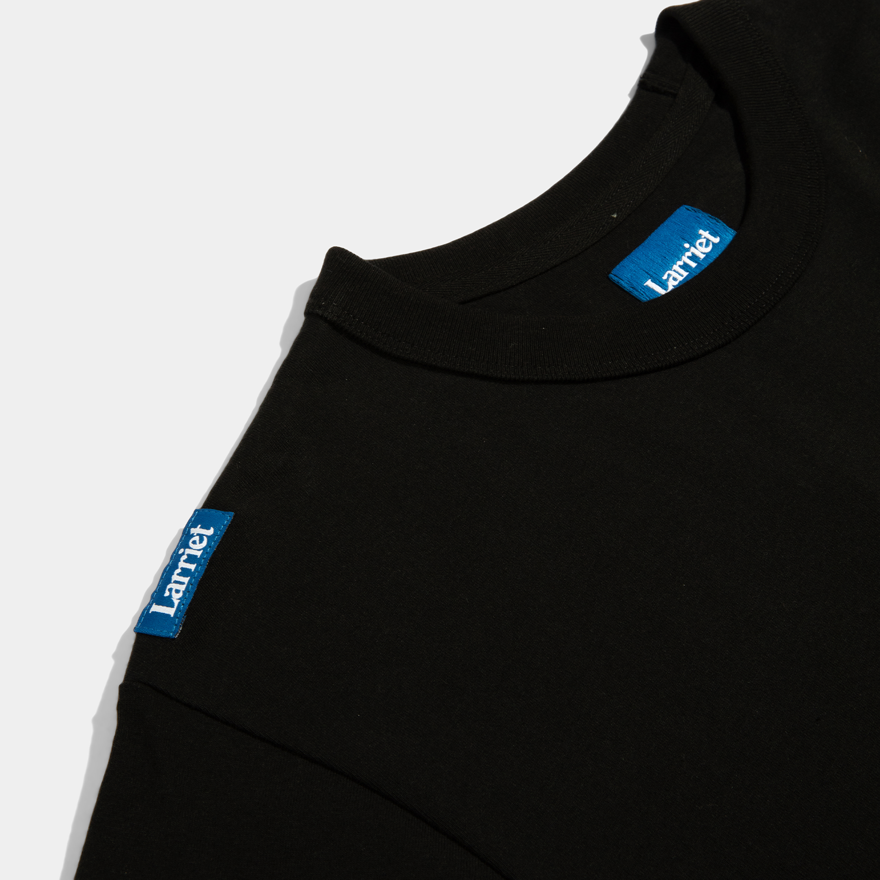 Larriet Hubby Tee Black