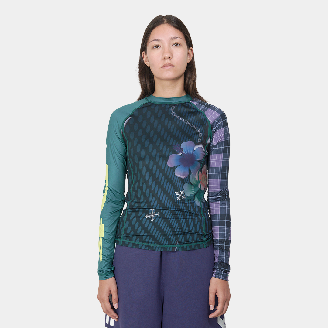 Token 4U Women’s Gurrrl Rash Guard