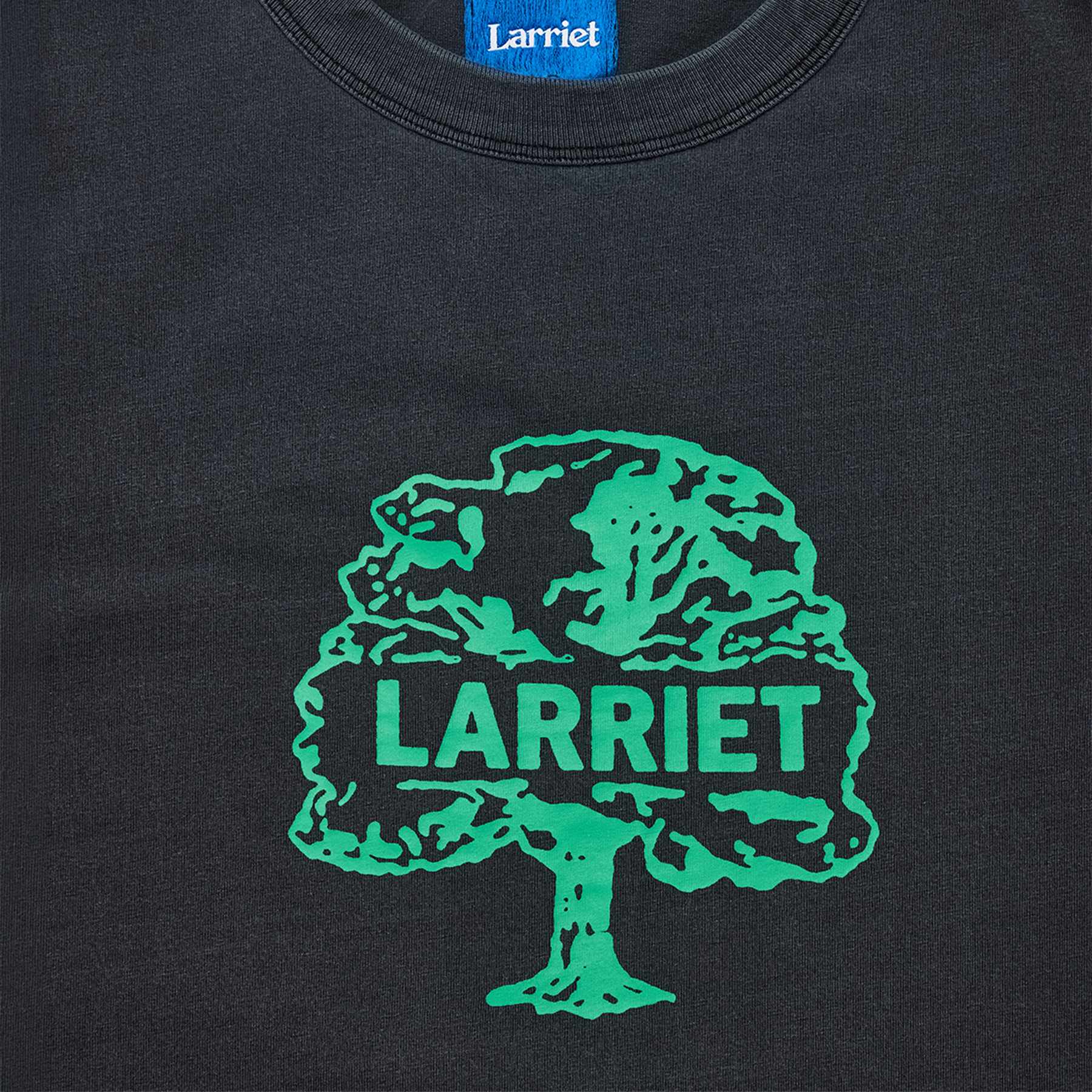 Larriet Tree Tee Used Black