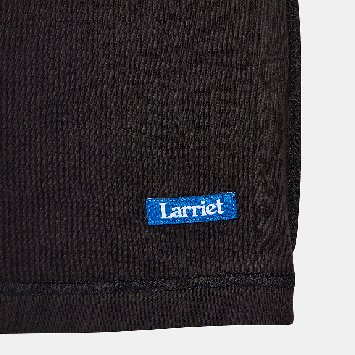Larriet Women's Blind Tee Black